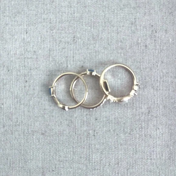 Awe Inspired Oracle Stacking Ring Set, Size 6 - Picture 8 of 9